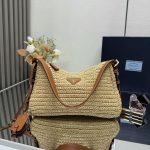 Prada Aimée