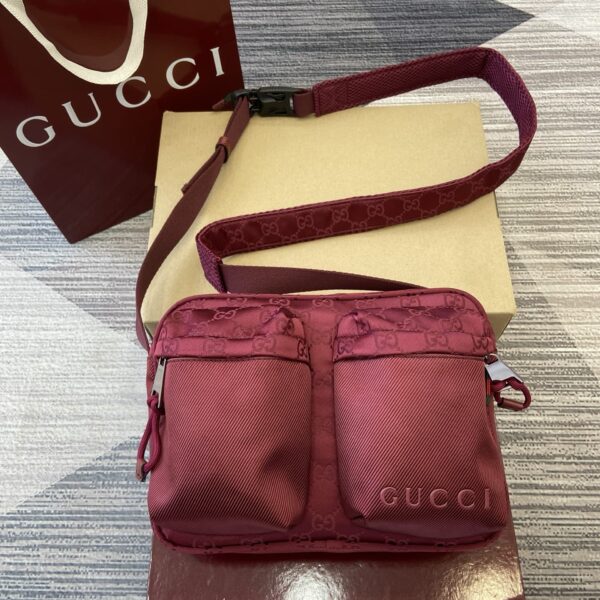 Gucci Nexus small crossbody bag (1)
